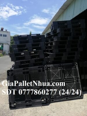 pallet nhựa cũ